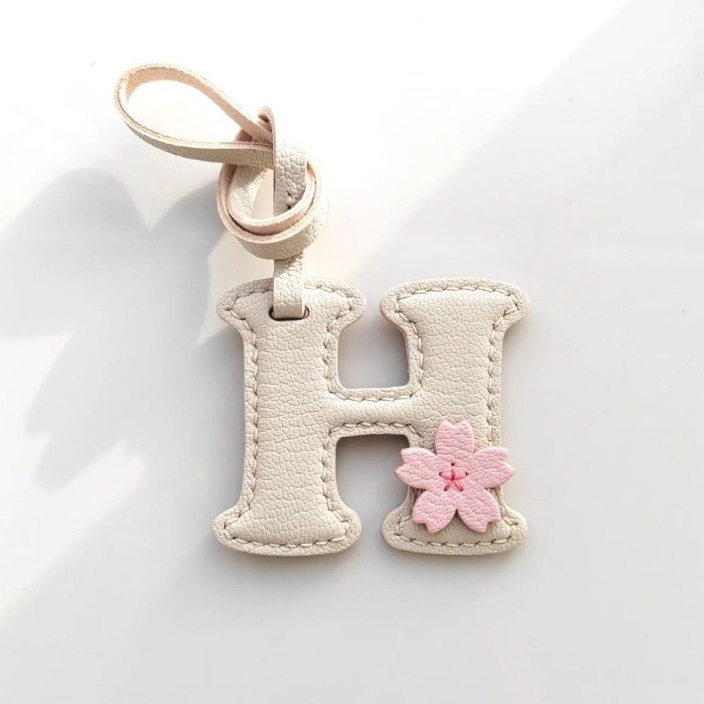 Creative High Quality Genuine  - огляд і ціна Monogram Keychain Leather