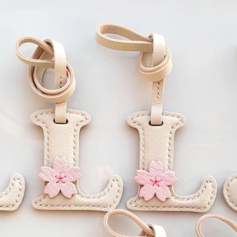 Creative High Quality Genuine  - огляд і ціна Monogram Keychain Leather