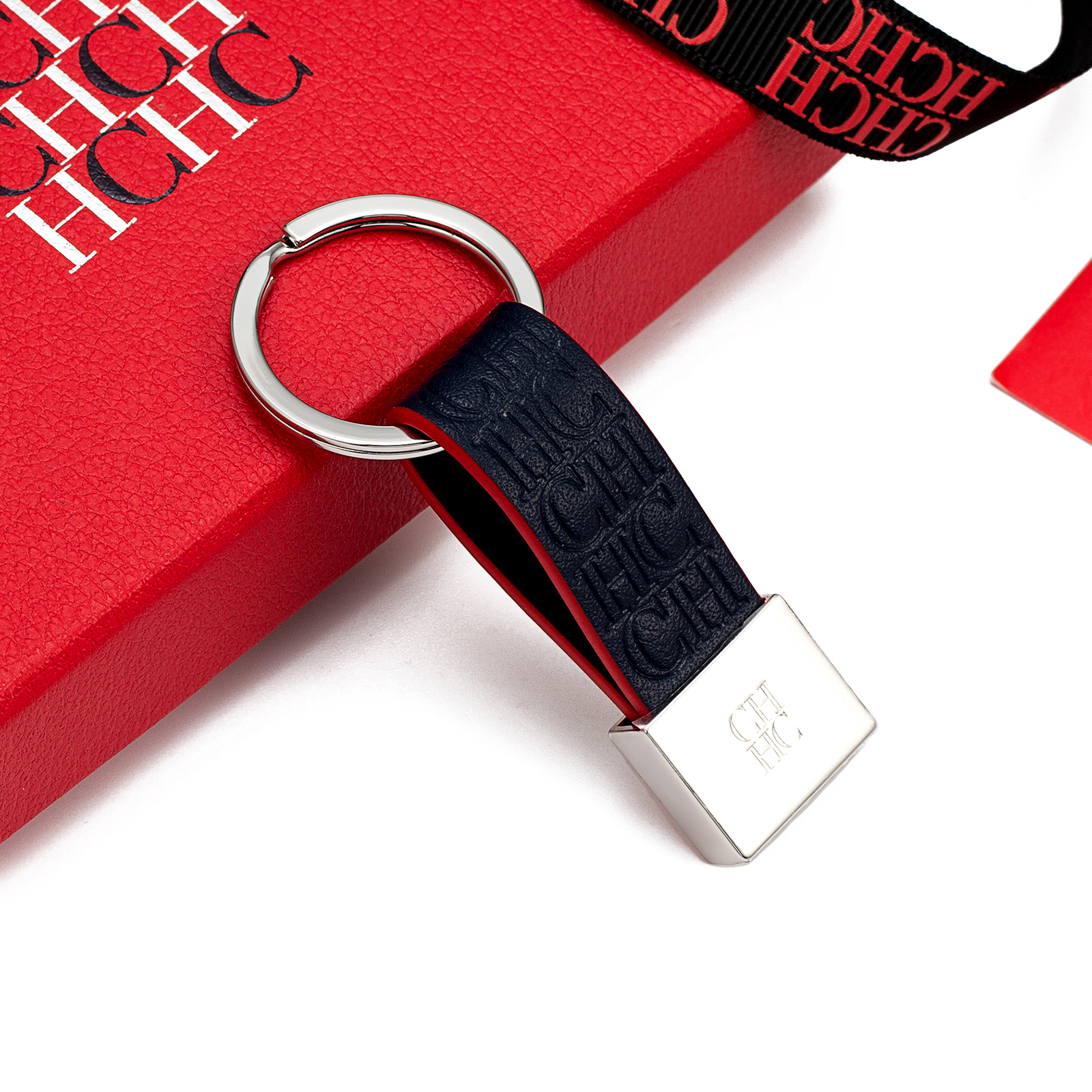 CH Embossed Monogram Leather K - огляд і ціна Monogram Keychain Leather