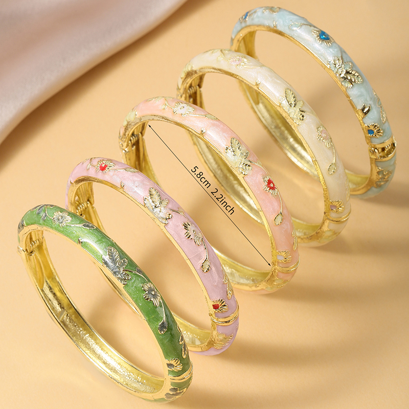 FTCY 5PCS Fine Small Flower Cl - огляд і ціна Coordinates Bracelet