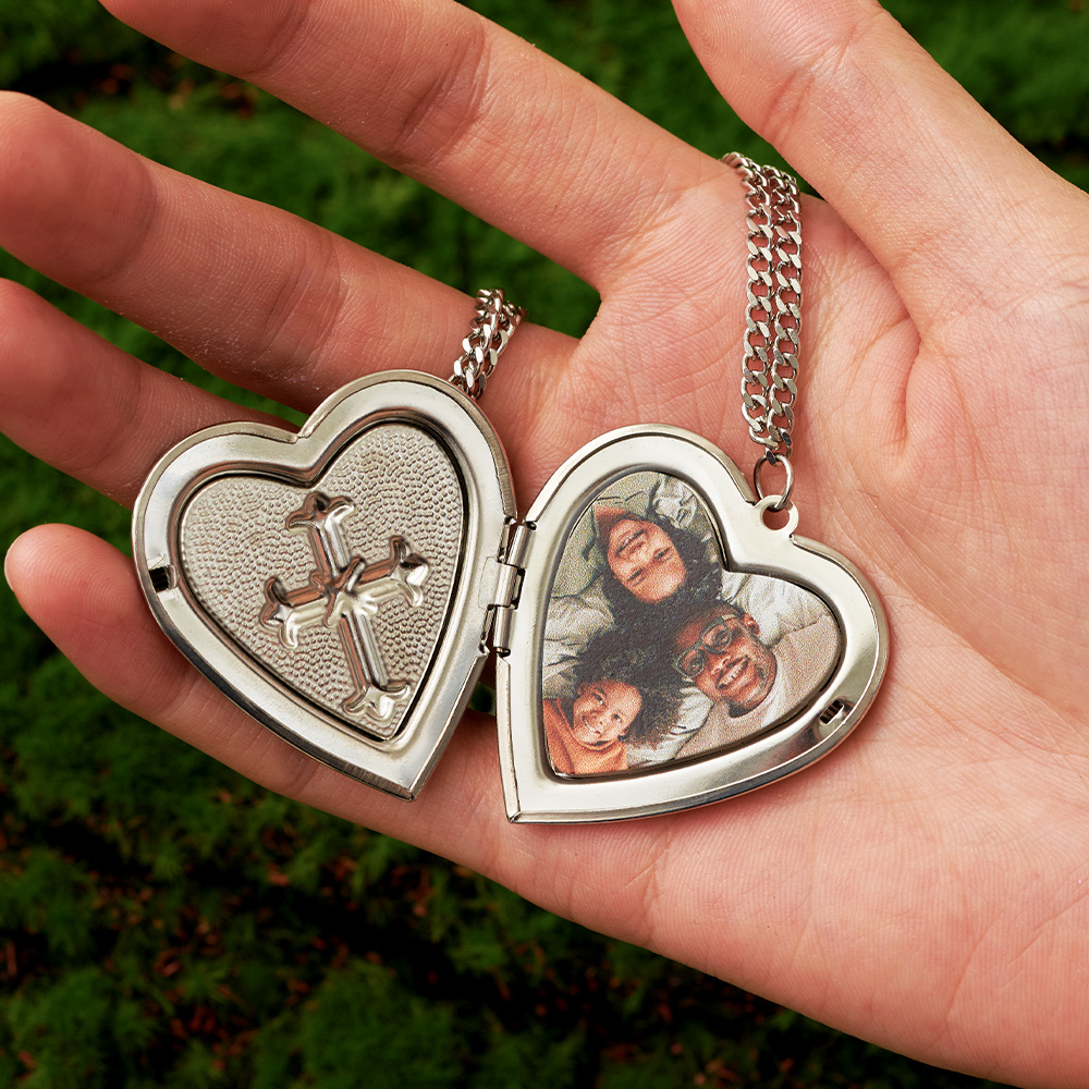 Custom acrylic name heart neck - огляд і ціна Name Necklace Custom