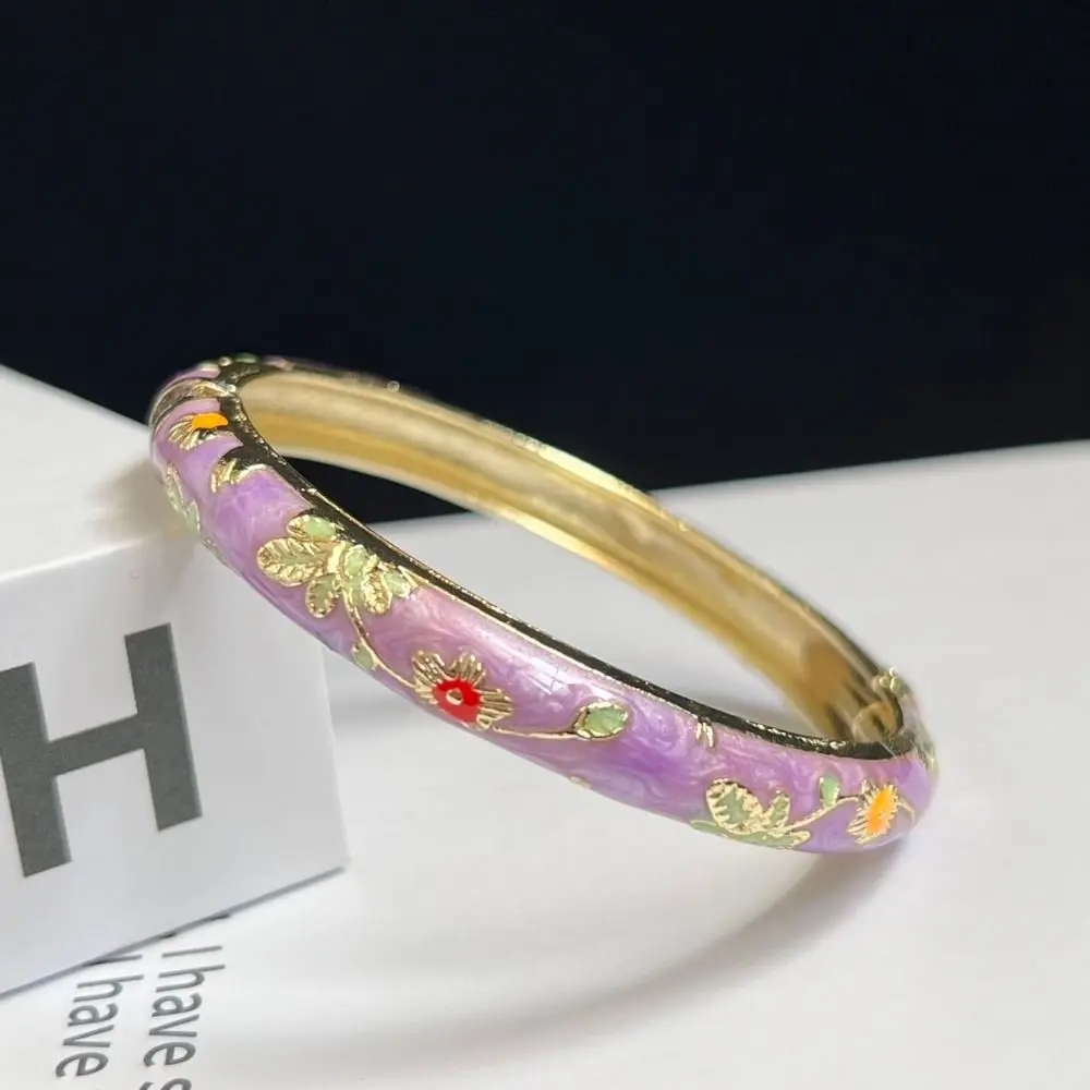 Enamel Chinese Cloisonne Brace - огляд і ціна Coordinates Bracelet