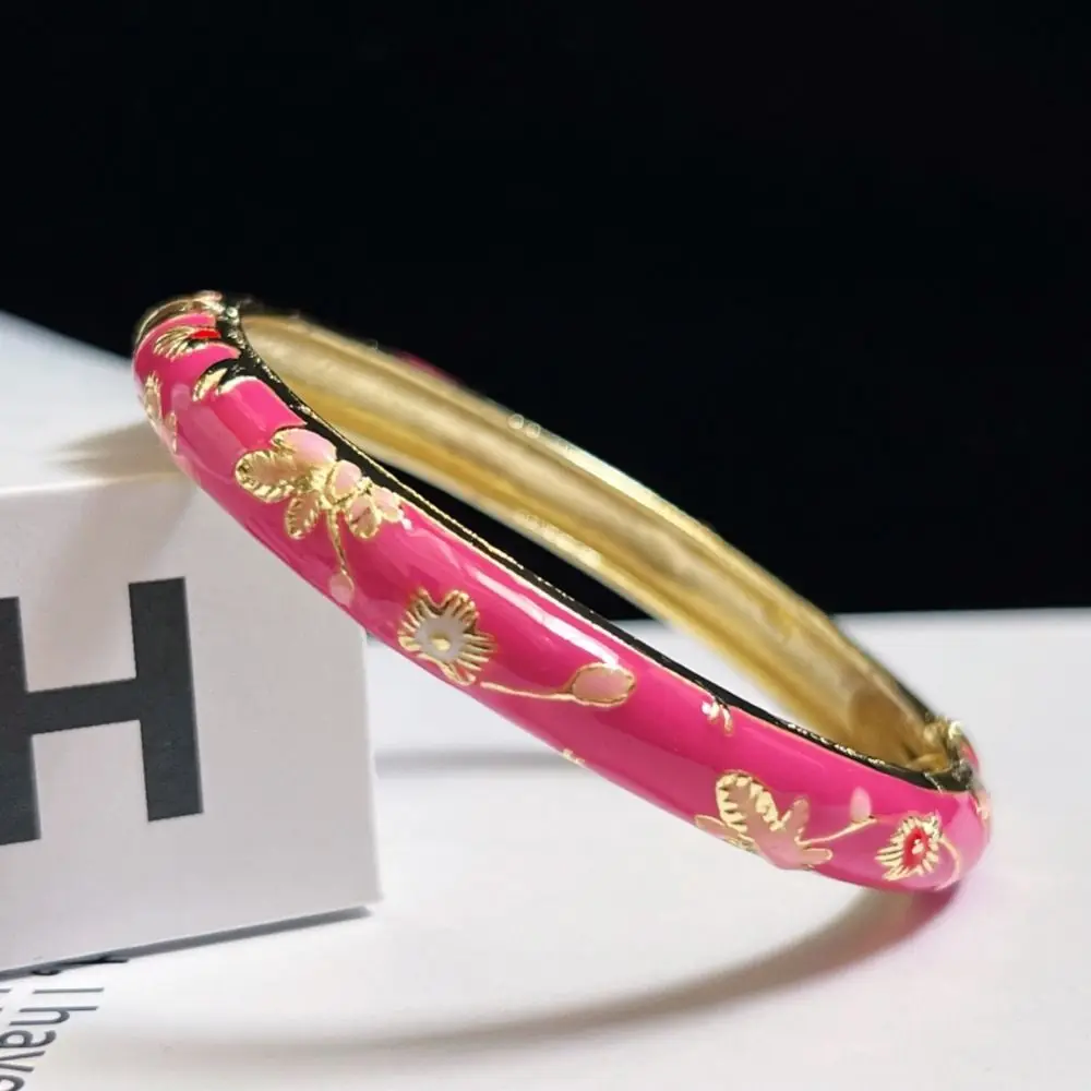 Enamel Chinese Cloisonne Brace - огляд і ціна Coordinates Bracelet
